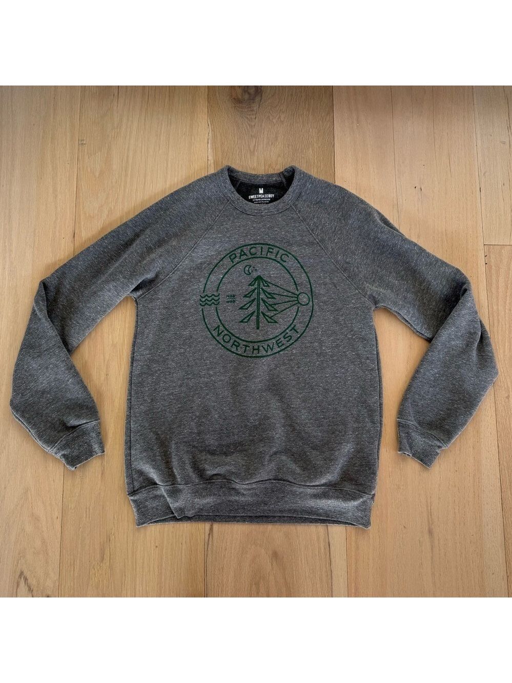 Sweet Pea Gray Sweatshirt Pacific Northwest Size Medium NWOT